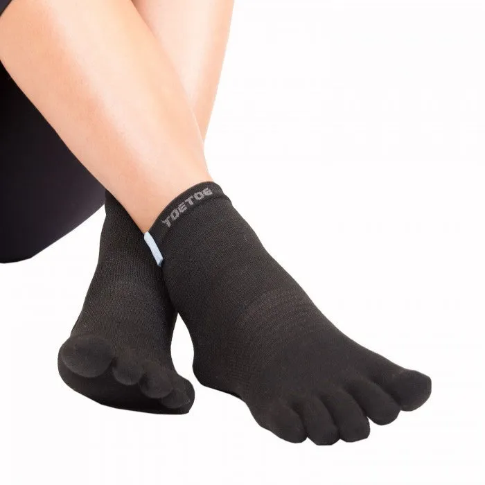 ToeToe Outdoor Liner Socks OVER Ankle
